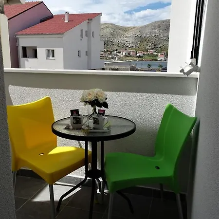 Pag 16100a Apartment *