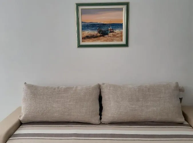 Pag 16100a * Pag Town